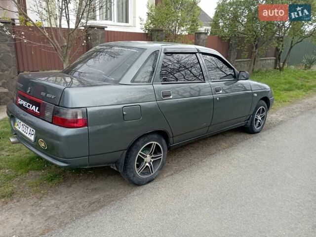 Зеленый ВАЗ 2110, объемом двигателя 1.6 л и пробегом 120 тыс. км за 2500 $, фото 1 на Automoto.ua