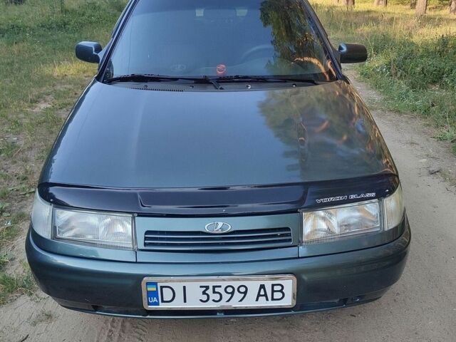 Зелений ВАЗ 2110, об'ємом двигуна 1.6 л та пробігом 242 тис. км за 2001 $, фото 1 на Automoto.ua