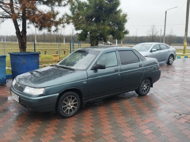 Зеленый ВАЗ 2110, объемом двигателя 1.6 л и пробегом 160 тыс. км за 3000 $, фото 1 на Automoto.ua