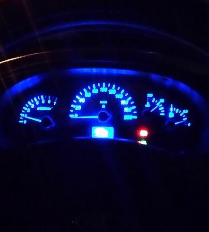 Зеленый ВАЗ 2110, объемом двигателя 16 л и пробегом 78 тыс. км за 3000 $, фото 1 на Automoto.ua