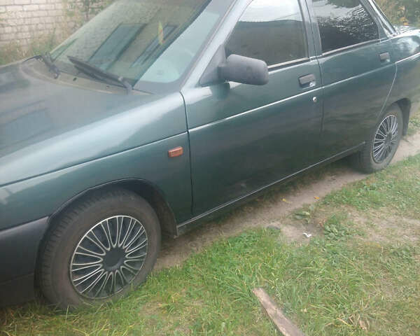 Зелений ВАЗ 2110, об'ємом двигуна 1.6 л та пробігом 100 тис. км за 2000 $, фото 1 на Automoto.ua