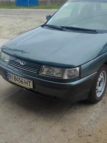 Зеленый ВАЗ 2110, объемом двигателя 1.6 л и пробегом 12 тыс. км за 5000 $, фото 1 на Automoto.ua