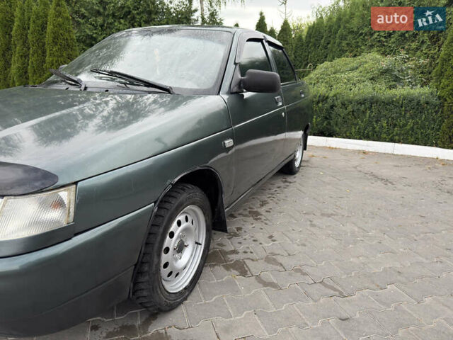 Зеленый ВАЗ 2110, объемом двигателя 1.6 л и пробегом 180 тыс. км за 1700 $, фото 1 на Automoto.ua