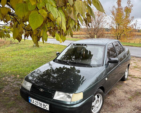 Зеленый ВАЗ 2110, объемом двигателя 1.6 л и пробегом 247 тыс. км за 2700 $, фото 1 на Automoto.ua