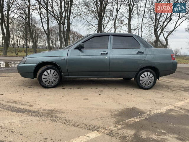 Зеленый ВАЗ 2110, объемом двигателя 1.6 л и пробегом 213 тыс. км за 2750 $, фото 1 на Automoto.ua