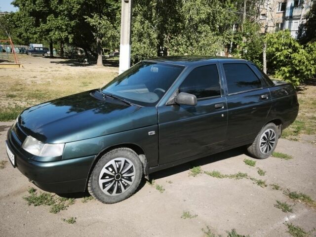 Зеленый ВАЗ 2110, объемом двигателя 1.6 л и пробегом 228 тыс. км за 2998 $, фото 1 на Automoto.ua