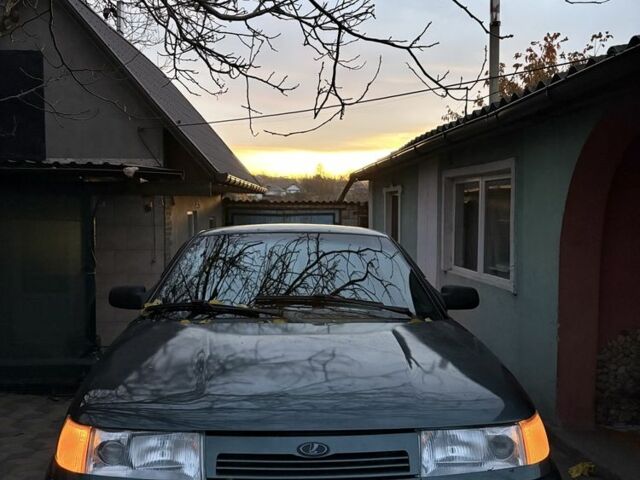 Зелений ВАЗ 2110, об'ємом двигуна 1.6 л та пробігом 220 тис. км за 3000 $, фото 1 на Automoto.ua