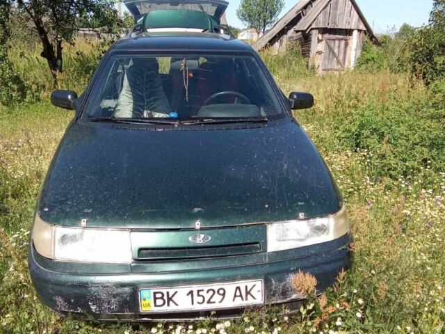 Зеленый ВАЗ 2110, объемом двигателя 1 л и пробегом 20 тыс. км за 800 $, фото 1 на Automoto.ua
