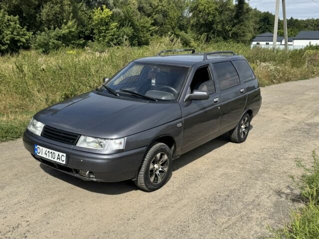 Белый ВАЗ 2111, объемом двигателя 1.5 л и пробегом 210 тыс. км за 1301 $, фото 1 на Automoto.ua