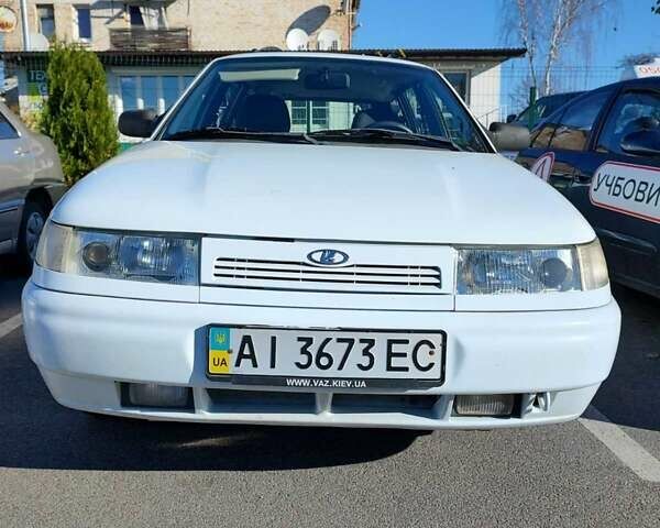Белый ВАЗ 2111, объемом двигателя 1.6 л и пробегом 32 тыс. км за 3900 $, фото 1 на Automoto.ua