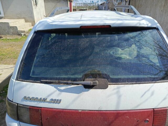 Белый ВАЗ 2111, объемом двигателя 0 л и пробегом 3 тыс. км за 1354 $, фото 1 на Automoto.ua