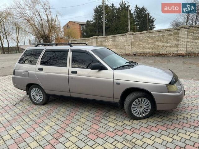 Бежевый ВАЗ 2111, объемом двигателя 1.6 л и пробегом 266 тыс. км за 2200 $, фото 1 на Automoto.ua