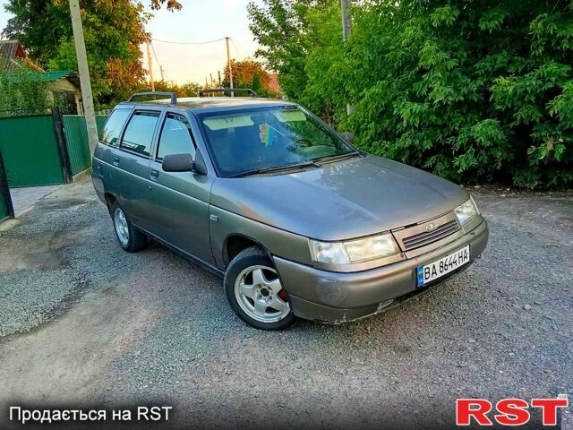 Бежевый ВАЗ 2111, объемом двигателя 1.6 л и пробегом 170 тыс. км за 1900 $, фото 1 на Automoto.ua