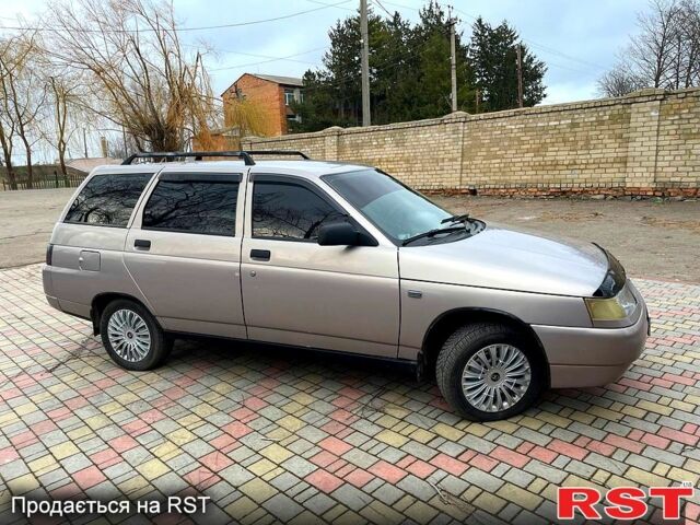 Бежевый ВАЗ 2111, объемом двигателя 1.6 л и пробегом 266 тыс. км за 2500 $, фото 1 на Automoto.ua