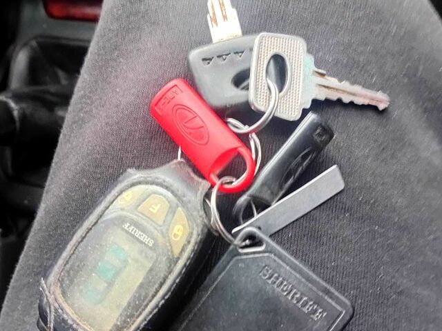 Чорний ВАЗ 2111, об'ємом двигуна 1.6 л та пробігом 175 тис. км за 1500 $, фото 1 на Automoto.ua