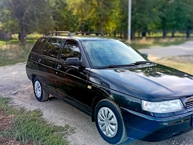 Черный ВАЗ 2111, объемом двигателя 1.6 л и пробегом 200 тыс. км за 1650 $, фото 1 на Automoto.ua