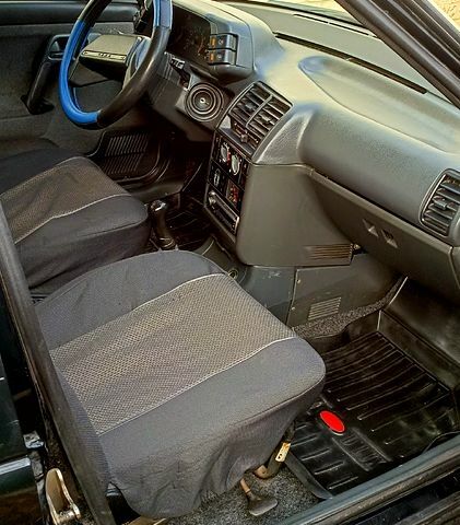 Чорний ВАЗ 2111, об'ємом двигуна 1.6 л та пробігом 28000 тис. км за 1900 $, фото 1 на Automoto.ua