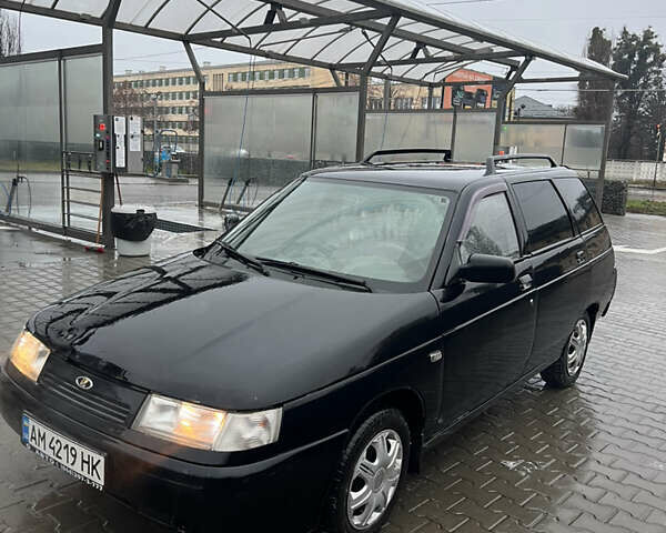 Черный ВАЗ 2111, объемом двигателя 1.6 л и пробегом 260 тыс. км за 1350 $, фото 1 на Automoto.ua