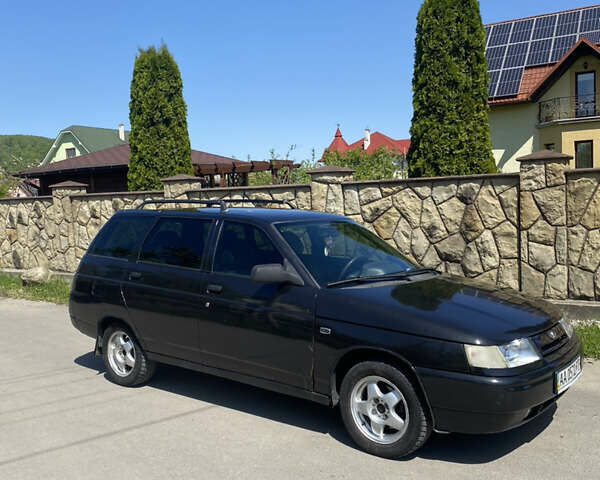 Черный ВАЗ 2111, объемом двигателя 0 л и пробегом 240 тыс. км за 1700 $, фото 1 на Automoto.ua