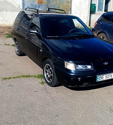 Черный ВАЗ 2111, объемом двигателя 1.6 л и пробегом 195 тыс. км за 1200 $, фото 1 на Automoto.ua