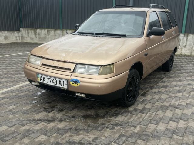 Коричневый ВАЗ 2111, объемом двигателя 2 л и пробегом 250 тыс. км за 850 $, фото 1 на Automoto.ua