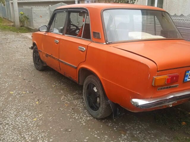 Красный ВАЗ 2111, объемом двигателя 1.3 л и пробегом 47 тыс. км за 263 $, фото 1 на Automoto.ua