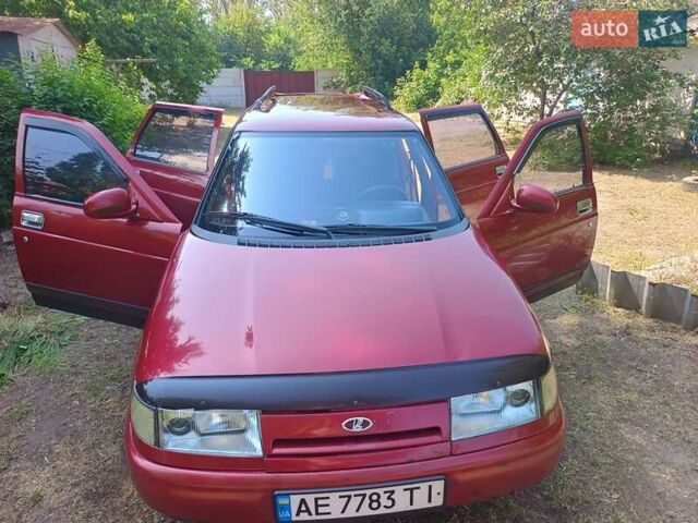 Красный ВАЗ 2111, объемом двигателя 1.5 л и пробегом 397 тыс. км за 1500 $, фото 1 на Automoto.ua