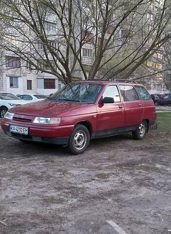 Красный ВАЗ 2111, объемом двигателя 1.5 л и пробегом 138 тыс. км за 1800 $, фото 1 на Automoto.ua