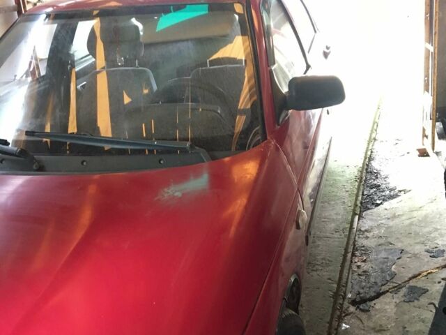 Червоний ВАЗ 2111, об'ємом двигуна 1.5 л та пробігом 200 тис. км за 1600 $, фото 1 на Automoto.ua