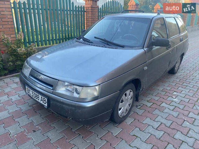 Красный ВАЗ 2111, объемом двигателя 0.6 л и пробегом 260 тыс. км за 660 $, фото 1 на Automoto.ua