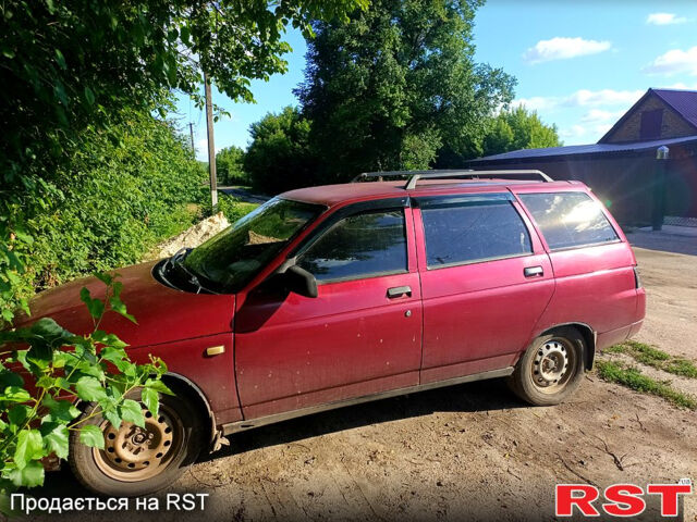 Красный ВАЗ 2111, объемом двигателя 1.6 л и пробегом 223 тыс. км за 750 $, фото 1 на Automoto.ua