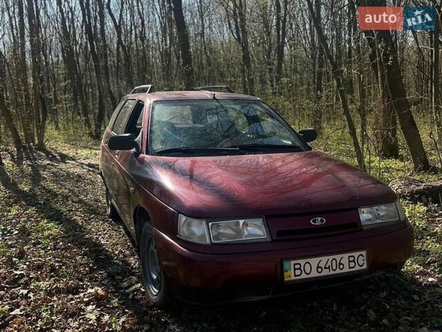 Красный ВАЗ 2111, объемом двигателя 1.6 л и пробегом 348 тыс. км за 1000 $, фото 1 на Automoto.ua