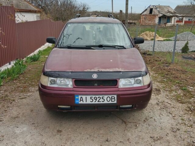 Красный ВАЗ 2111, объемом двигателя 1.6 л и пробегом 4 тыс. км за 1350 $, фото 1 на Automoto.ua
