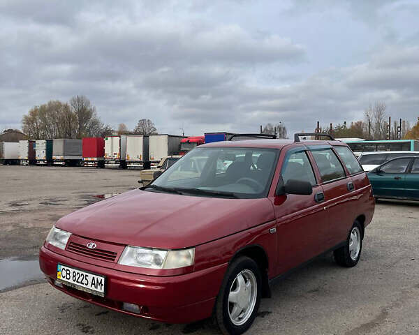 Красный ВАЗ 2111, объемом двигателя 1.6 л и пробегом 98 тыс. км за 2550 $, фото 1 на Automoto.ua