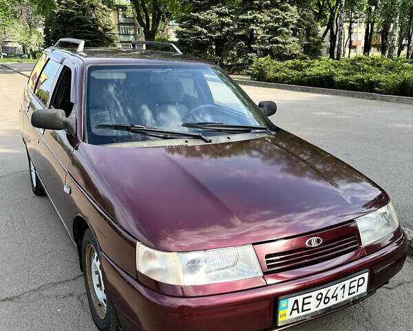 Красный ВАЗ 2111, объемом двигателя 1.6 л и пробегом 140 тыс. км за 1800 $, фото 1 на Automoto.ua
