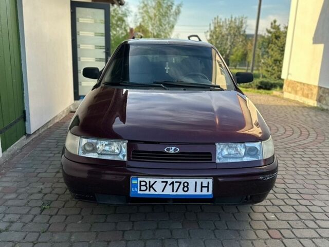 Красный ВАЗ 2111, объемом двигателя 1.6 л и пробегом 160 тыс. км за 1500 $, фото 1 на Automoto.ua