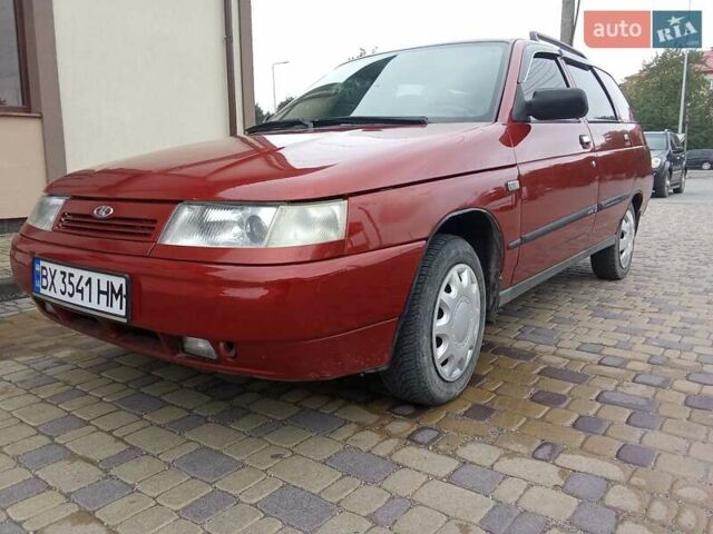 Красный ВАЗ 2111, объемом двигателя 1.6 л и пробегом 220 тыс. км за 2300 $, фото 1 на Automoto.ua