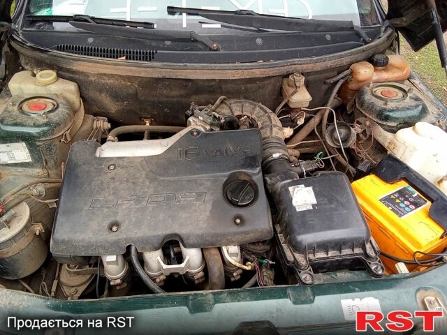 ВАЗ 2111, объемом двигателя 16 л и пробегом 120 тыс. км за 900 $, фото 1 на Automoto.ua