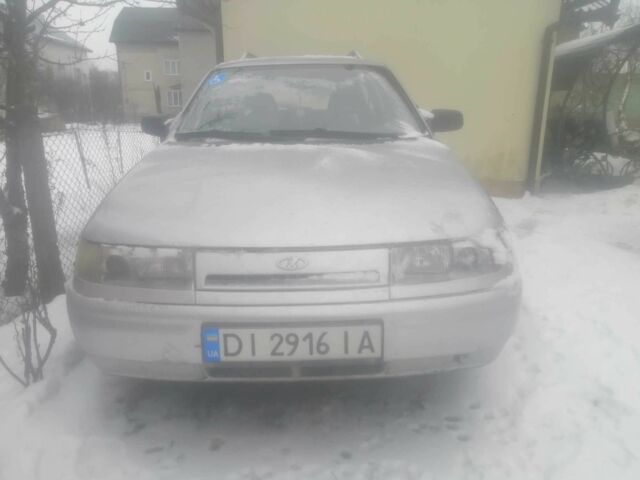 Серый ВАЗ 2111, объемом двигателя 1.5 л и пробегом 250 тыс. км за 650 $, фото 1 на Automoto.ua