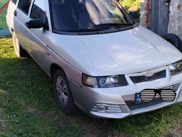 Серый ВАЗ 2111, объемом двигателя 1.5 л и пробегом 150 тыс. км за 1000 $, фото 1 на Automoto.ua