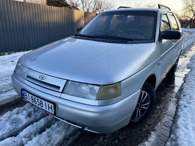 Серый ВАЗ 2111, объемом двигателя 1.5 л и пробегом 198 тыс. км за 1499 $, фото 1 на Automoto.ua