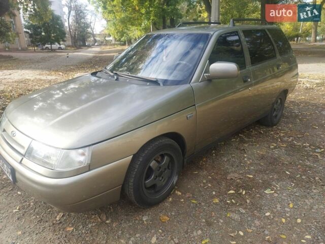 Серый ВАЗ 2111, объемом двигателя 1.5 л и пробегом 365 тыс. км за 2500 $, фото 1 на Automoto.ua