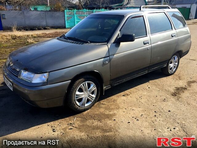 Серый ВАЗ 2111, объемом двигателя 1.5 л и пробегом 0 тыс. км за 1300 $, фото 1 на Automoto.ua