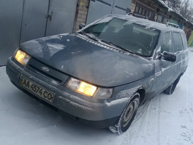 Сірий ВАЗ 2111, об'ємом двигуна 0 л та пробігом 241 тис. км за 1390 $, фото 1 на Automoto.ua