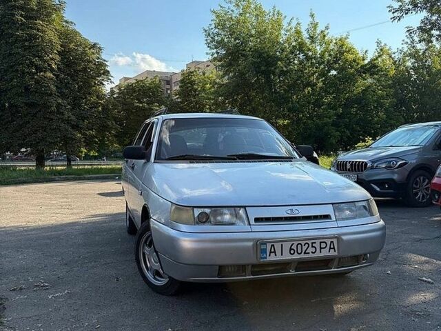 Серый ВАЗ 2111, объемом двигателя 1.5 л и пробегом 330 тыс. км за 1300 $, фото 1 на Automoto.ua