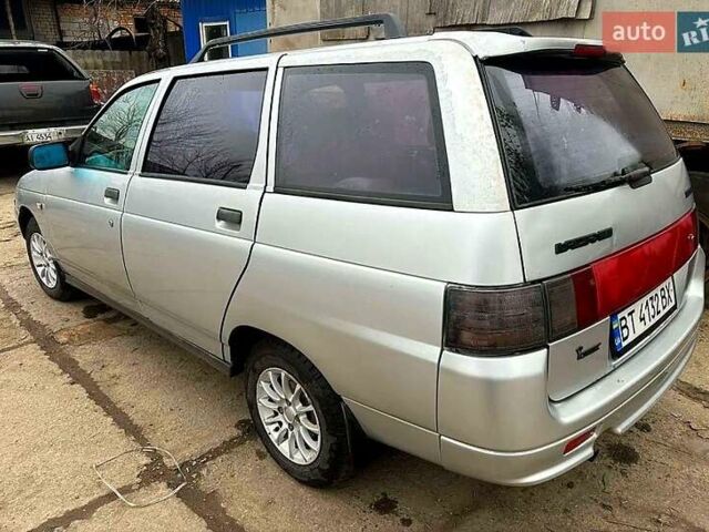 Серый ВАЗ 2111, объемом двигателя 1.5 л и пробегом 248 тыс. км за 2000 $, фото 1 на Automoto.ua