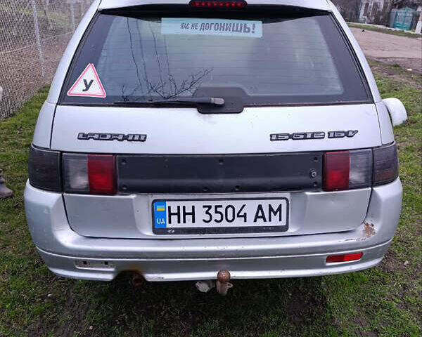 Серый ВАЗ 2111, объемом двигателя 1.5 л и пробегом 118 тыс. км за 1100 $, фото 1 на Automoto.ua