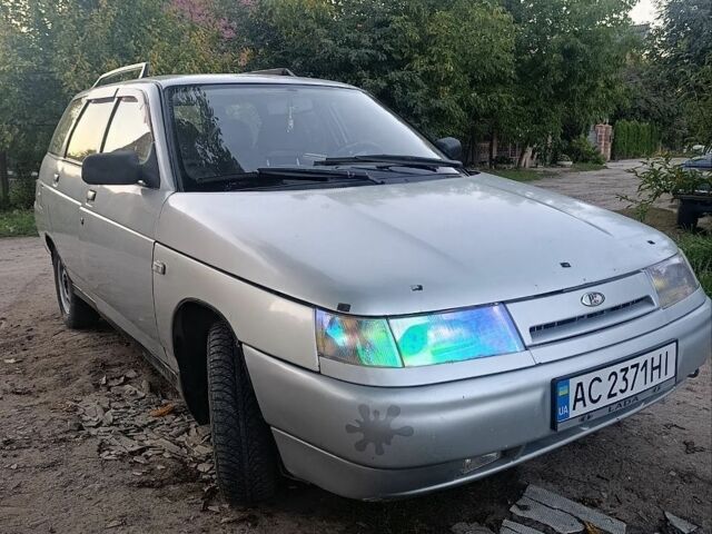 Серый ВАЗ 2111, объемом двигателя 1.5 л и пробегом 230 тыс. км за 1400 $, фото 1 на Automoto.ua