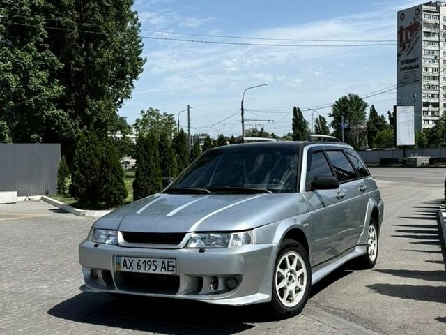 Серый ВАЗ 2111, объемом двигателя 1.6 л и пробегом 150 тыс. км за 2000 $, фото 1 на Automoto.ua