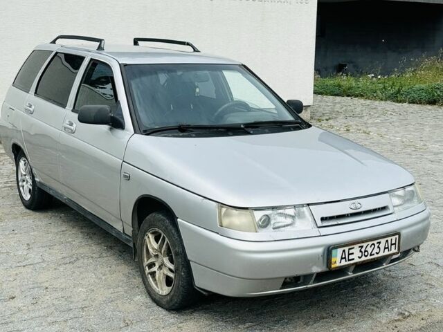 Серый ВАЗ 2111, объемом двигателя 1.6 л и пробегом 300 тыс. км за 999 $, фото 1 на Automoto.ua